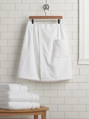 Hammacher Schlemmer Wrap Towel in White